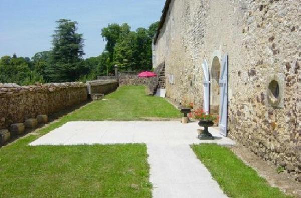 Chateau De Beaujeu Sens-Beaujeu Eksteriør bilde